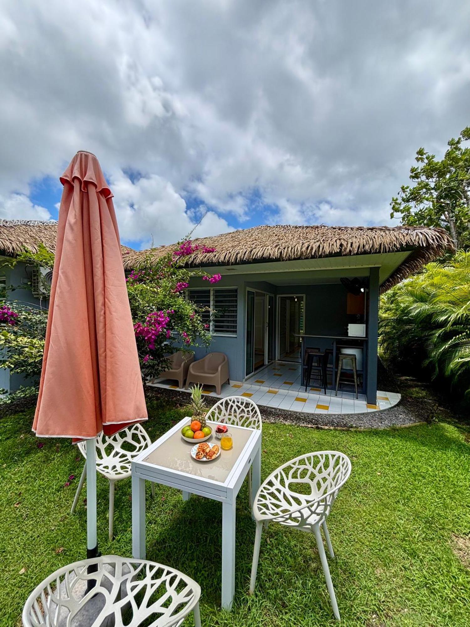La Ruche De Maia - Blue Dream Beach - Piscine - Jardin - Plage Grand-Bourg  Exteriör bild